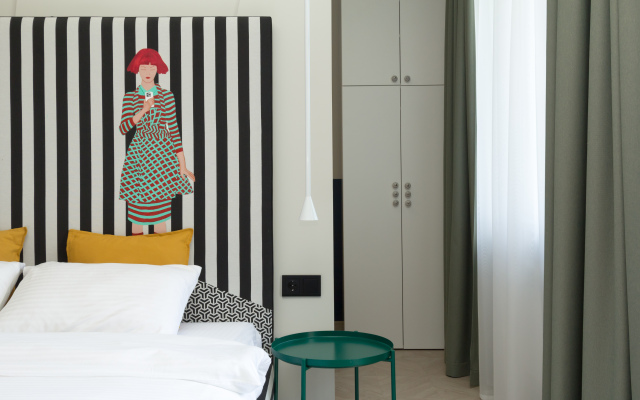 Квартира Величественная сталинка на набережной в историческом центре города-героя.