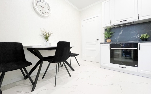 Апартаменты Добрые Квартиры на Сиверса Новый Жк