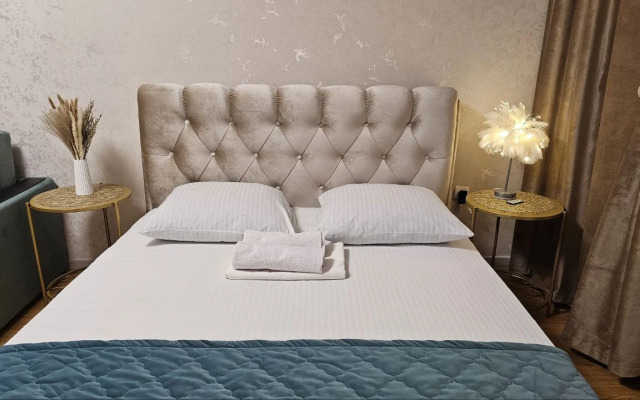 Квартира Яркая, уютная квартира в центре Заводского района