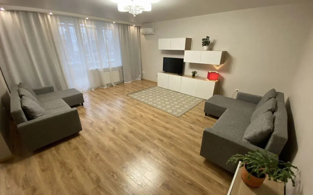 Квартира Светлая на Бориса Домашникова 22