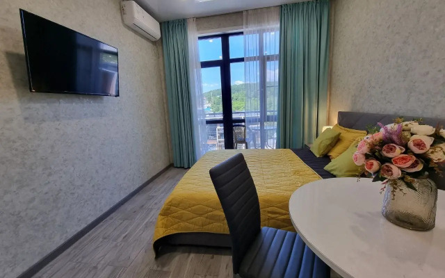 Studiya S Basseynom Zhk Morskoy Kvartal Flat