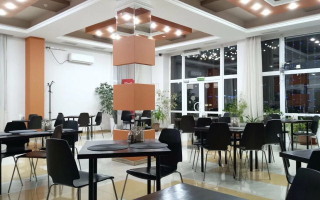 AV Mini hotel