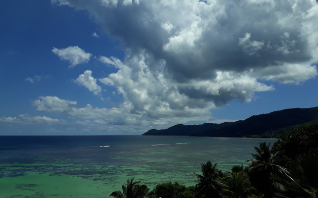 Au Fond De Mer View Apartments