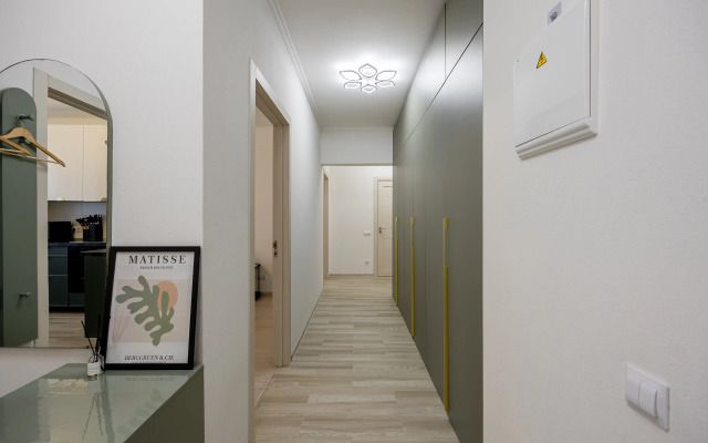 Квартира Уютная 2х комнатная у метро Нагорная