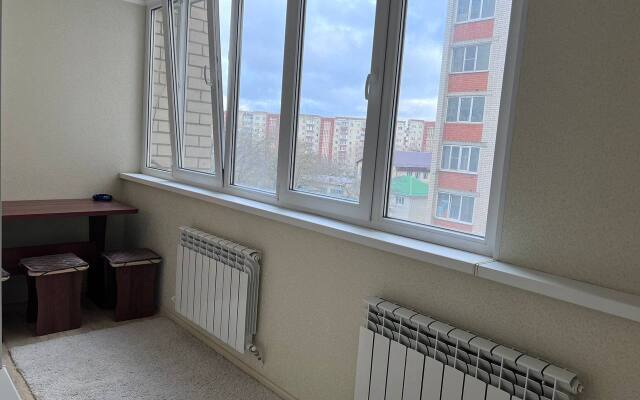 Galaapart 3kh Komnatnye U Parka Pobedy Apartments