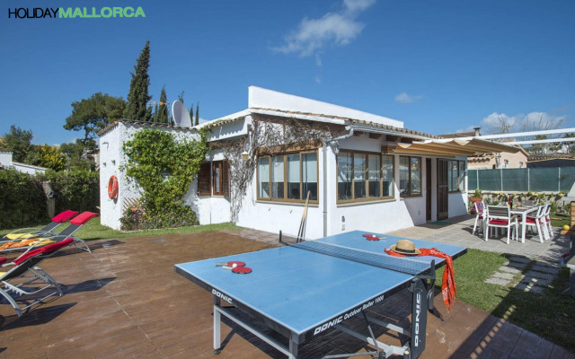 Eternal Sunshine Villa