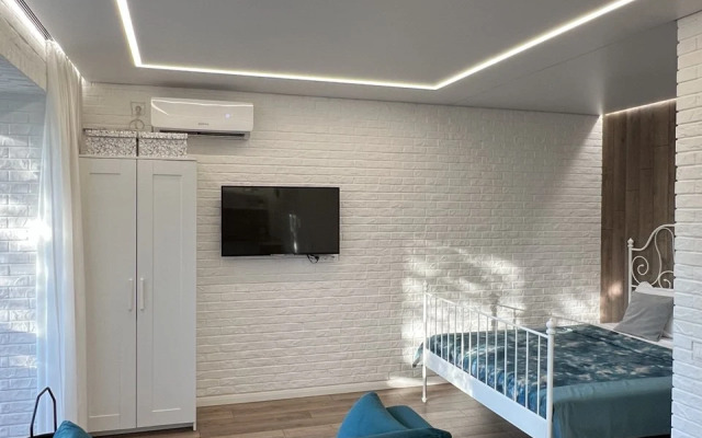 Studiya Lyuks Flat