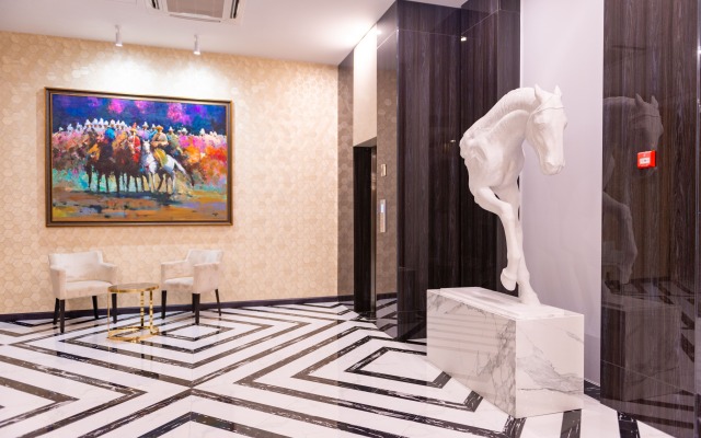 Resident City Hotel