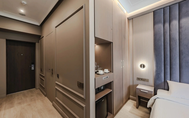 Lenina 217a S Basseynom 2 Apartments