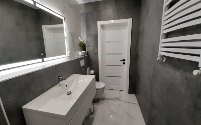 Apartamenty na Ulitse Tihaya v Tsentre