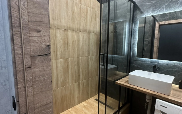 Na Oktyabryskoy 16 Flat