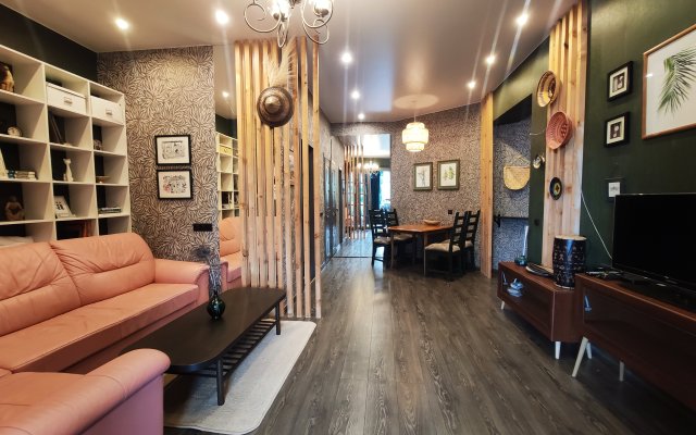 Semeynye Botanica Apartments
