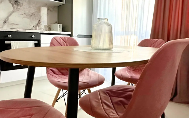 Квартира современная 2-комнатная