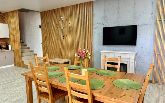 Apartment Dvukhurovnevye Apartamenty S Terrasoy Na Ul Glavnaya, 21zh
