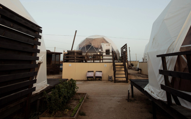 Глэмпинг-отель "Pera"