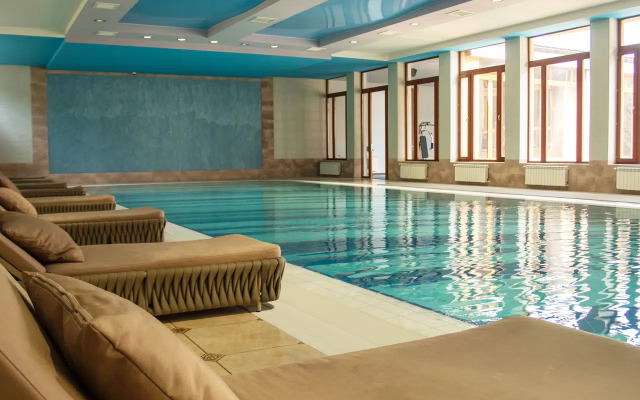 Hotel Russia