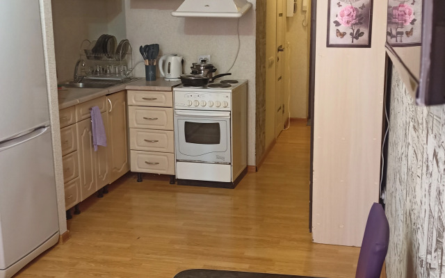 Uyutna studiya v tsentre Zakamska Flat