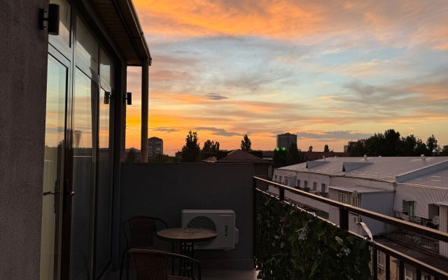 Квартира с лоджией