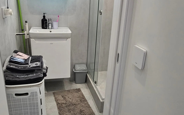 Studiya Amore Rio Flat