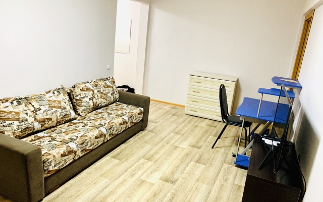 Kvartirkin Na Yanovskogo 2 Flat