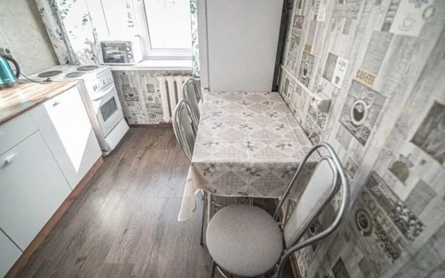 Sakhalinskaya 8 Flat