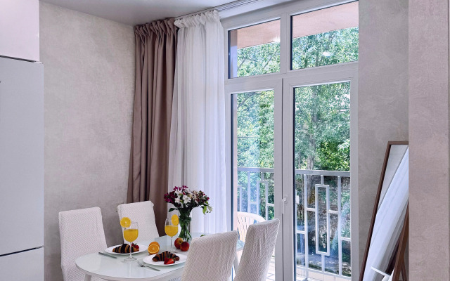 Alpiyskiy Kvartal Flat