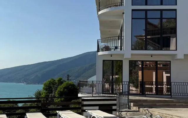 Kiton Apartment Hotel