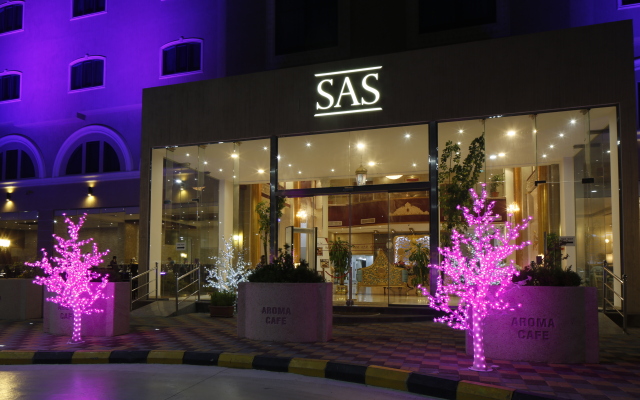Warwick Al Jubail Hotel