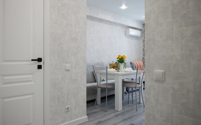 Yevrodvukhkomnatnaya Kvartira v Zhk Karavella Portugalii Flat