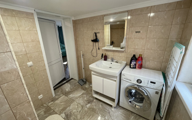 Квартира Уютная студия в самом центре  Владикавказа