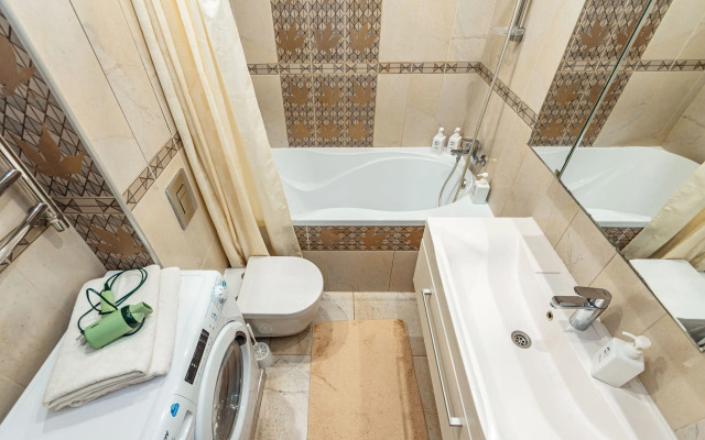 Квартира Комарова 12