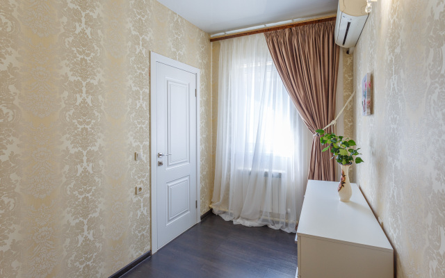 Ryadom S Gostinitsey Zhemchuzhina Apartments