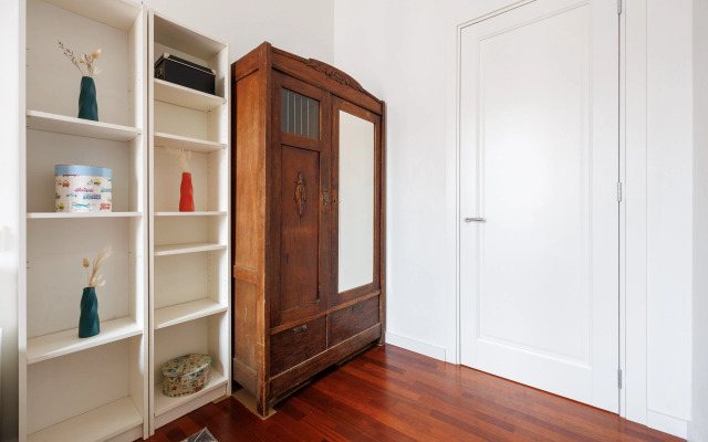 Апартаменты с Видом на Канал Грибоедова