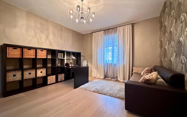 V Poselke Pesochny Flat
