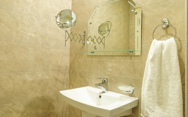 Salyut Hotel