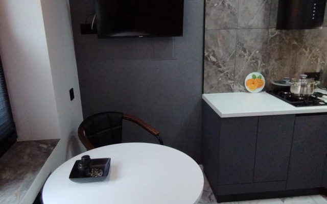 Dizaynerskaya Flat