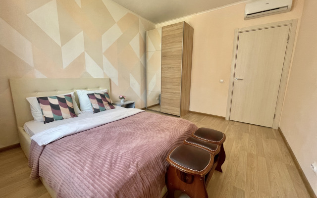 Dvukhkomnatnaya Kvartira S Vidom Na Les Flat