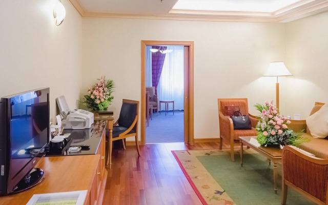 Avenue Hotel Dubai