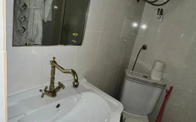 Uyutnaya Na Tsvetochnoy Flat