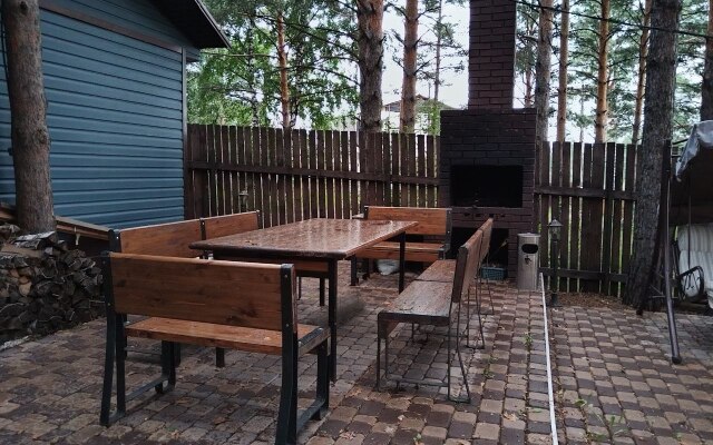 Частный дом Коттедж в сосновом бору