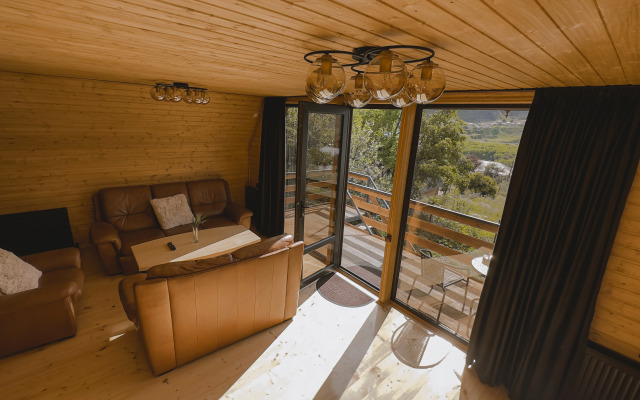 RestArt Cottages in Kazbegi Guest House