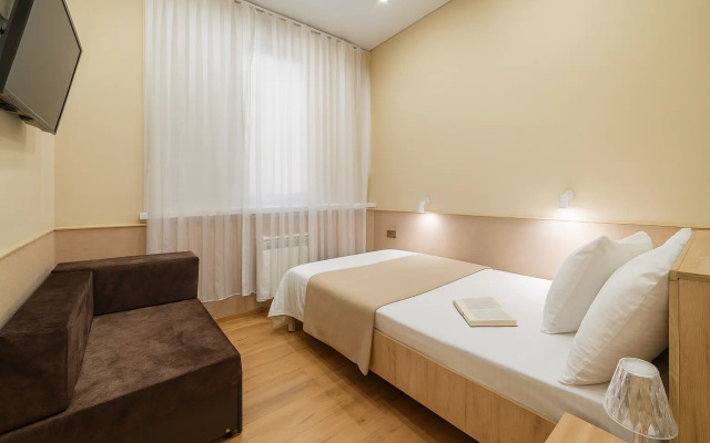 Uyutnaya malyshka ryadom s Olimpiyskim parkom Flat