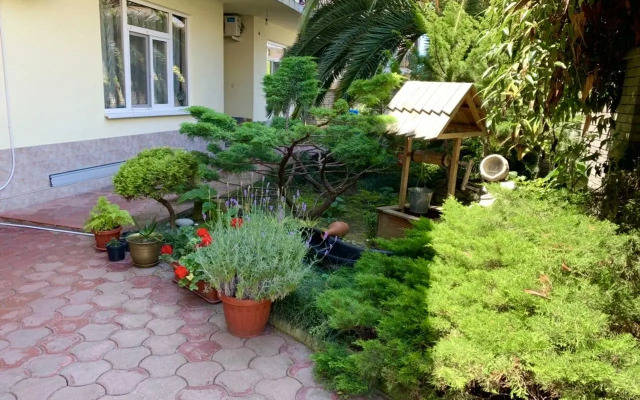 Guest House Fountain