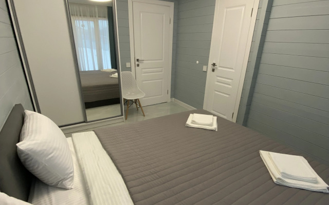 Частный дом  В Зольное Вилладж