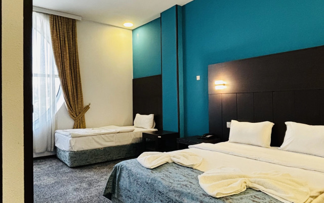 Отель Crossway Baku