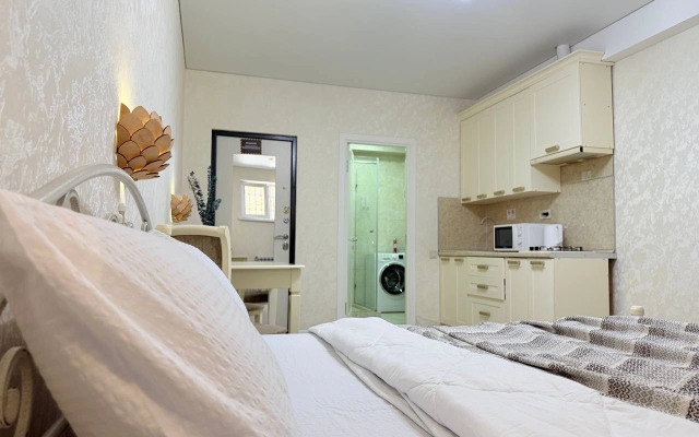 Апартаменты Студия возле Моря для Двоих на цокольном этаже