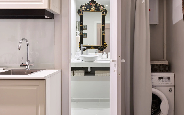 Квартира тихая трехкомнатная на ст. м. Маяковская