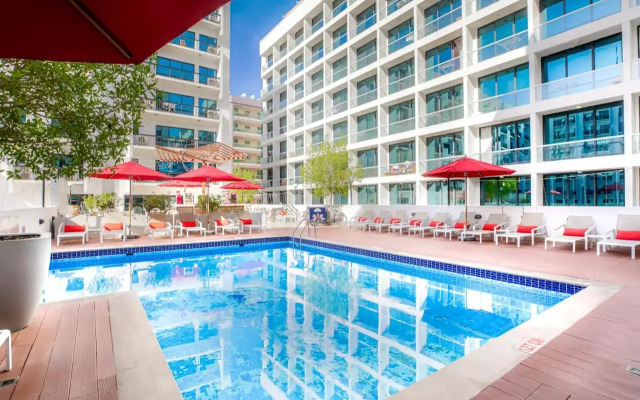 Golden Sands Hotel Apartments
