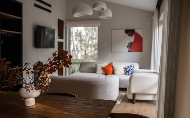 Частный дом с сауной и камином вблизи заповедного озера