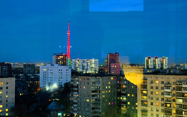 3Kh Komnatnaya s Panoramoy Tsentra, 11 Etazh Flat - Apartment in تشيليابنسك - Photo 4